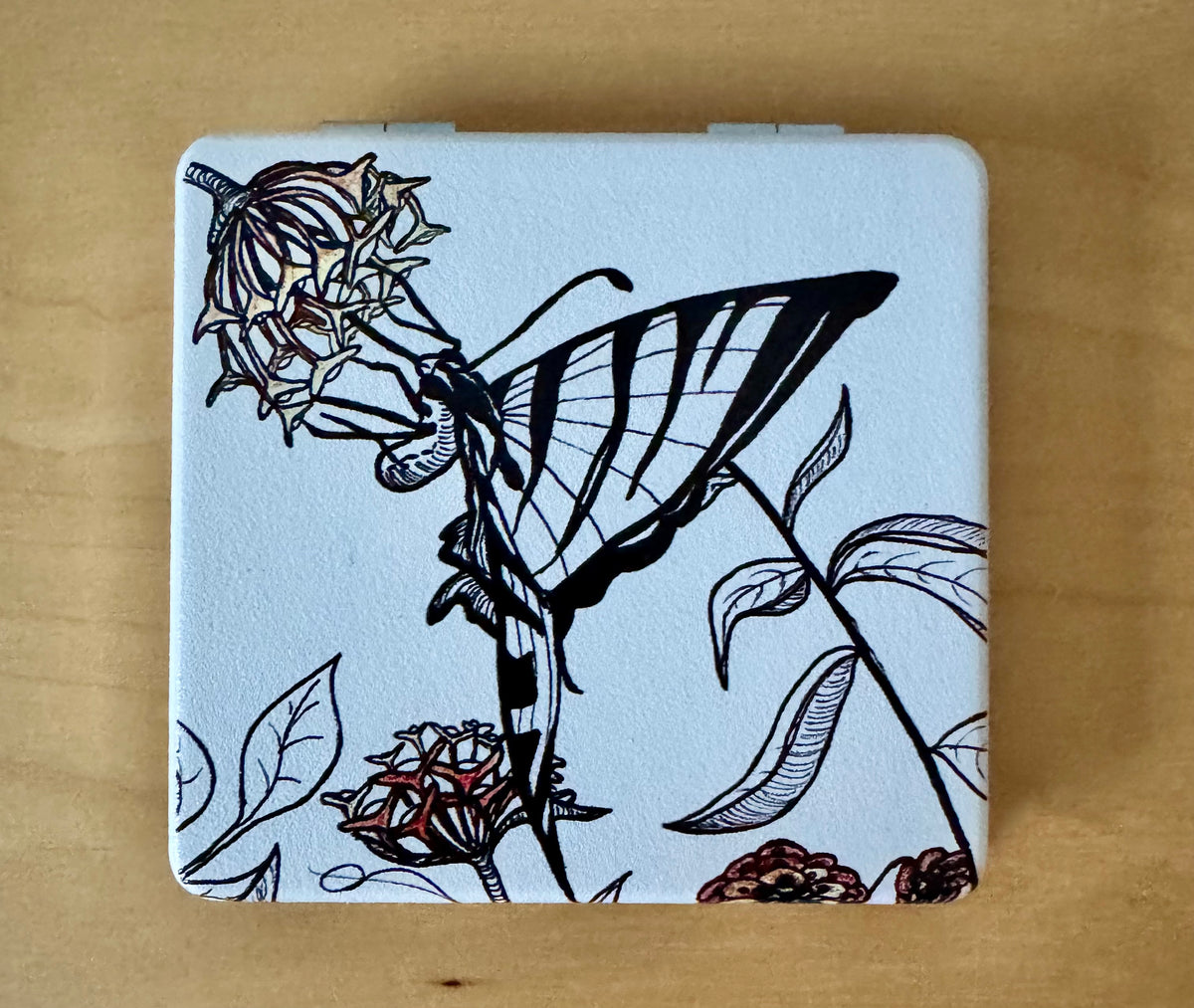 Magnifying compact mirror - butterfly - based on original artwork